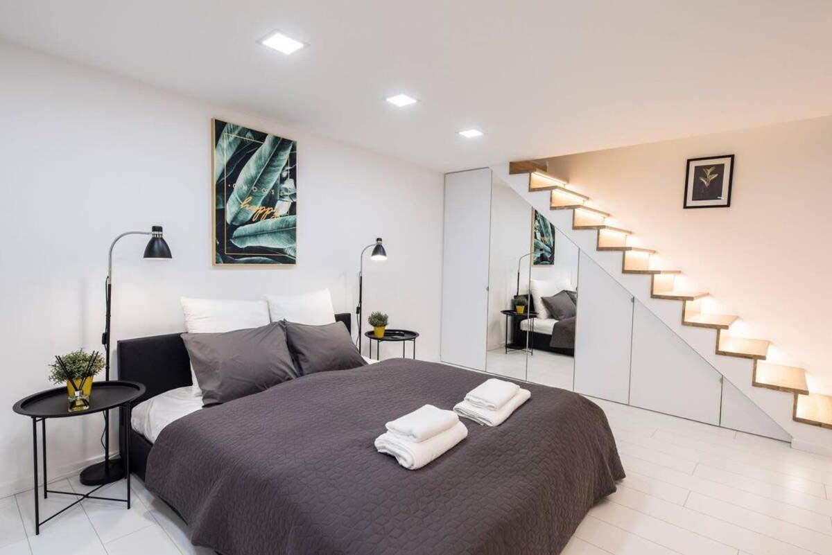 Renovated Design Close To The Danube Appartement *