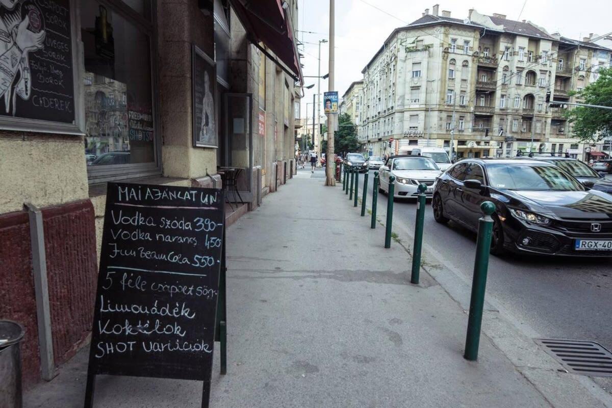 Renovated Design Close To The Danube Appartement *
